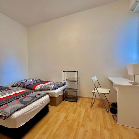 Appartamento Bene Dormies Praga Esterno foto